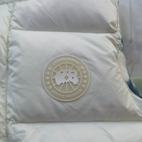 Canada Goose White Vest Jacket - Picture 3 of 10